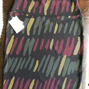 NWT LuLaRoe Cassie skirt! Size LG.